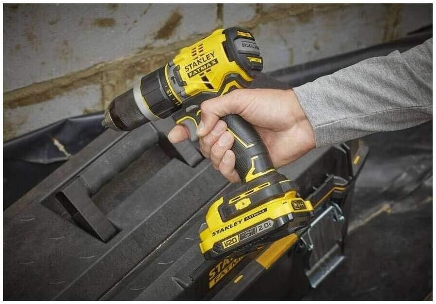 Stanley FatMax 18V Akku-2-Gang Schlagbohrschrauber SFMCD721B (2.0Ah, max. Drehmoment 80 Nm, bürstenl