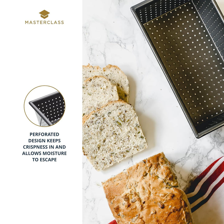 MasterClass Crusty Bake Brotbackform mit perforierten Löchern, 1 Pfund Brotbackform, Edelstahl-Backf