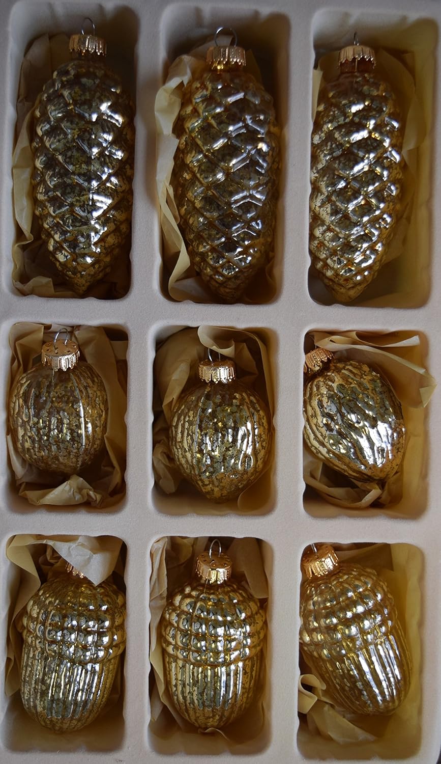 Dekohelden24 Lauschaer Christbaumschmuck - 9er Set, Zapfen - Eicheln - Walnüsse, 8 cm in Gold mit go