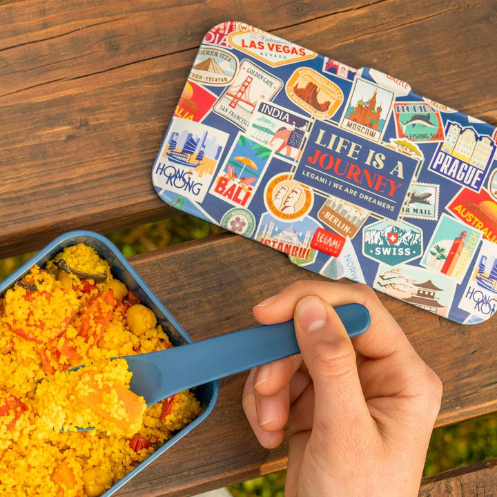 Legami – Lunchbox, 3 Besteckteile inklusive, Travel Stickers, Behälter, Fassungsvermögen 1200 ml, au