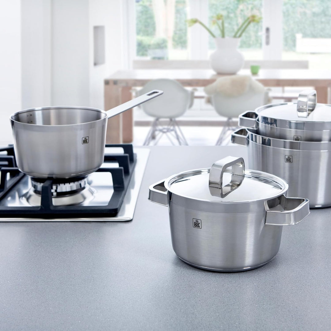 BK Conical Profi 18/10 Edelstahl Ø24 cm Suppentopf, mit Edelstahldeckel, Induktionsgeeignet, Backofe