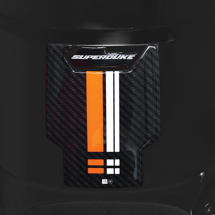 LABELBIKE 3D Aufkleber Motorrad Tankpad kompatibel mit KTM | 1390 Super Duke R 2024, Harzschutz, Kra