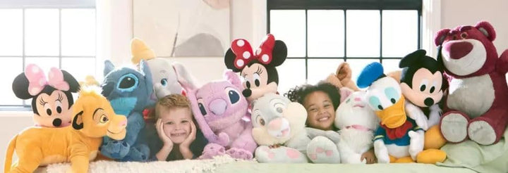 Disney Store Offizielles grosses Kuscheltier Dumbo, 45 cm, Klassische Figur als Kuscheltier, Babyele