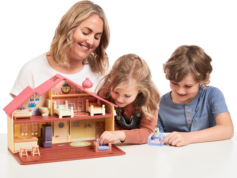 Bluey Familienhaus-Spielset inklusive 6 cm Bluey-Figur - offizieller Bluey-Sammelartikel Einzelbett