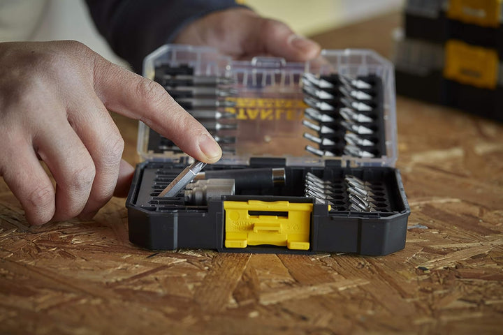 Stanley FatMax 40-tlg. Standard Bit-Set STA88560 (bestehend aus Phillips, HEX, Pozidriv und Torx Bit