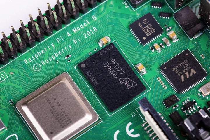 Raspberry Pi 4 Modell B ARM (8 GB), Linux, 8 GB