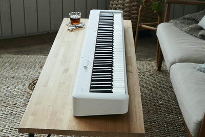 Casio CDP-S110WE Digitalpiano mit 88 gewichteten Pianotasten, weiss Weiss Single, Weiss Single