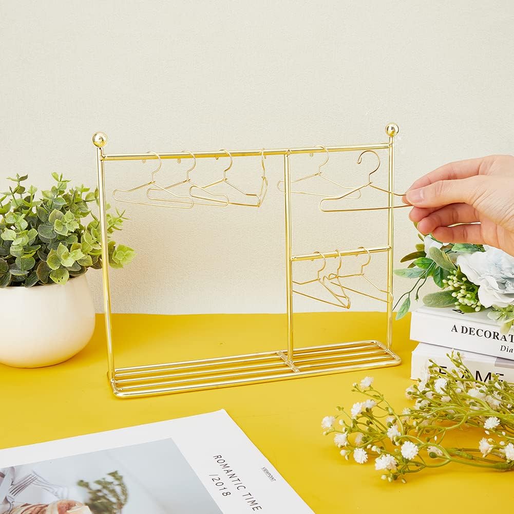 SUPERFINDINGS Goldenrod Puppenkleiderständer Mit Kleiderbügeln 1 Stück Puppenkleideraufbewahrung Aus