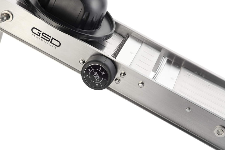 GSD Profi Mandoline, Edelstahl/Kunststoff Silber, mit ergonomischen Restehalter und Gummifüssen, Mas
