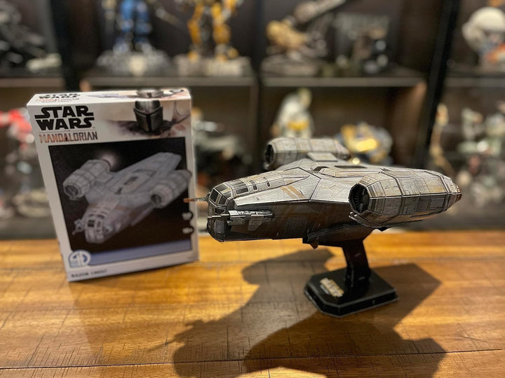 University Games U08520 Star Wars The Mandalorian Razor Crest Modellbausatz