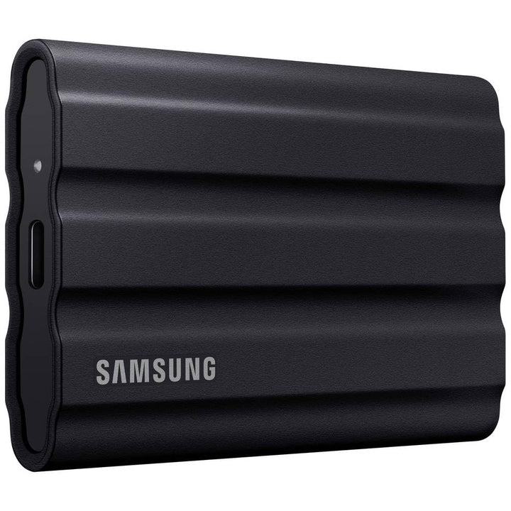Samsung Portable SSD T7 Shield, 1 TB, USB 3.2 Gen.2, 1.050 MB/s Lesen, 1.000 MB/s Schreiben, Robuste