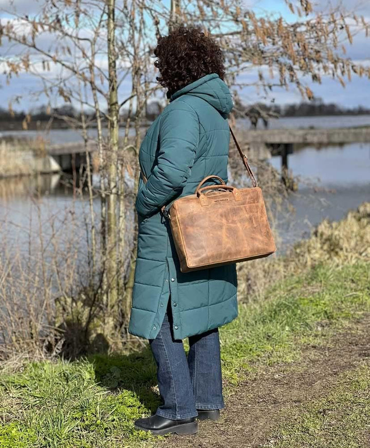 More Than Hip Huckleberry Laptoptasche - Geräumige Arbeitstasch für 15,6 Zoll Laptops Handtasche Umh