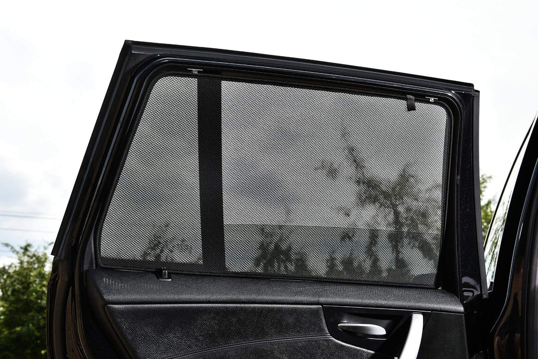 Satz Car Shades (Hintertüren) kompatibel mit Volkswagen Polo 6R/6C 5 türer 2009-2017 (2-teilig) Jeu
