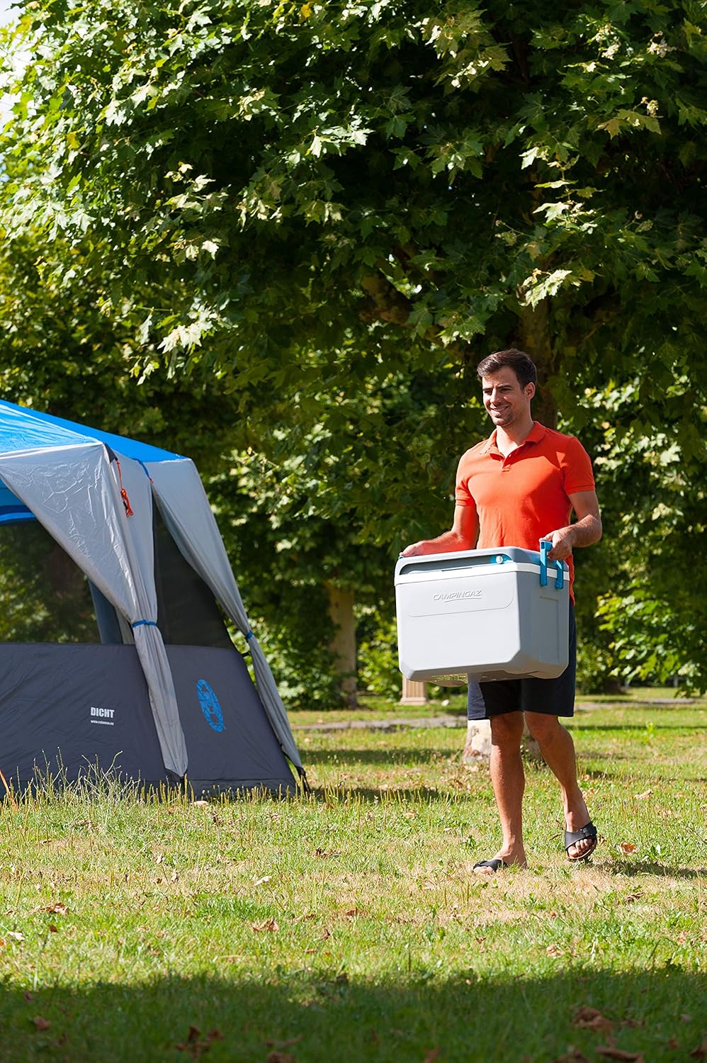 Campingaz Powerbox Plus Thermoelektrische 12V/230 V Kühlbox, Hochleistungs-Kühlbox Auto, mit UV Schu