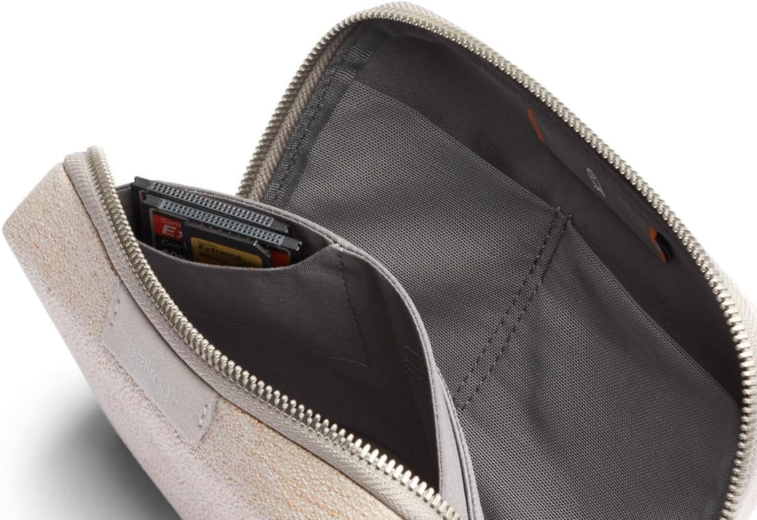 Bellroy Tech Kit Compact (Ladegerät, Kabel, Maus, Powerbank, USB-Tasten, Dongles) - Saltbush, Saltbu