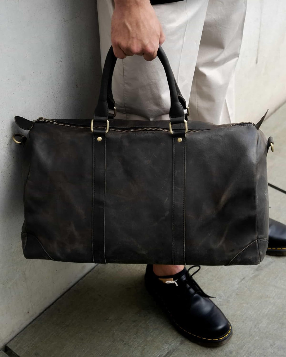 HOLZRICHTER Berlin No 8-2 (L) - Premium Weekender Reisetasche, Sporttasche & Handgepäck aus Leder -
