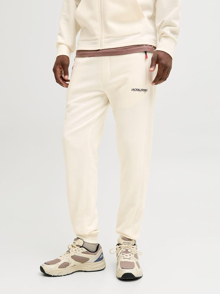 JACK &amp; JONES Male Jogginghose Regular Fit Jogginghose XS Antique White, XS Antique White