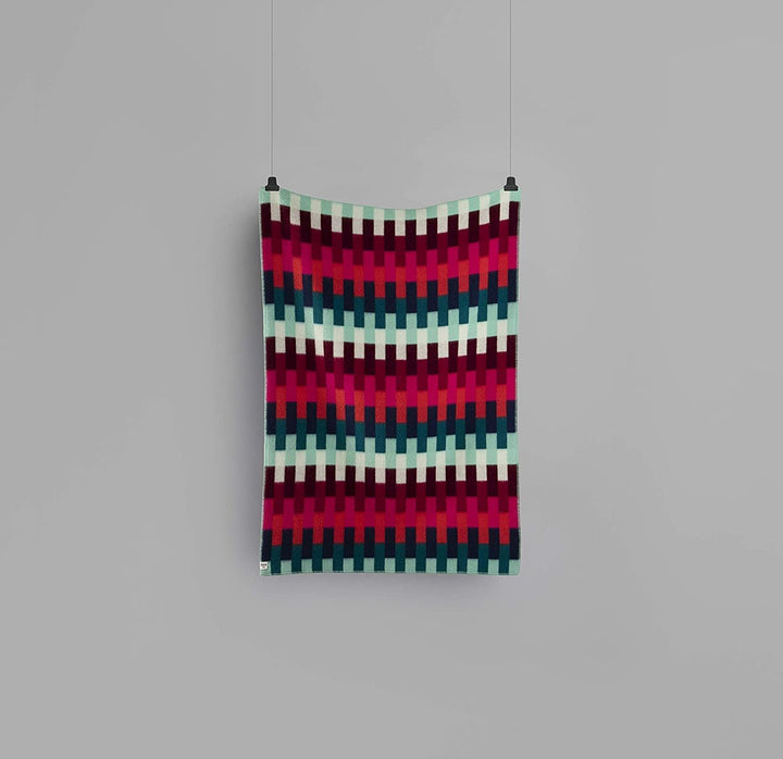 RØROS TWEED - Asmund Bold - Wolldecke aus norwegischer Lammwolle - Design von Kristine Five Melvær -