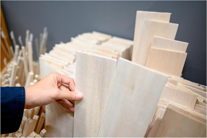 Materia Prima Balsaholz für Bastel- und Kunstprojekte. Leichtes Holzbrett für den Modell- und Flugze