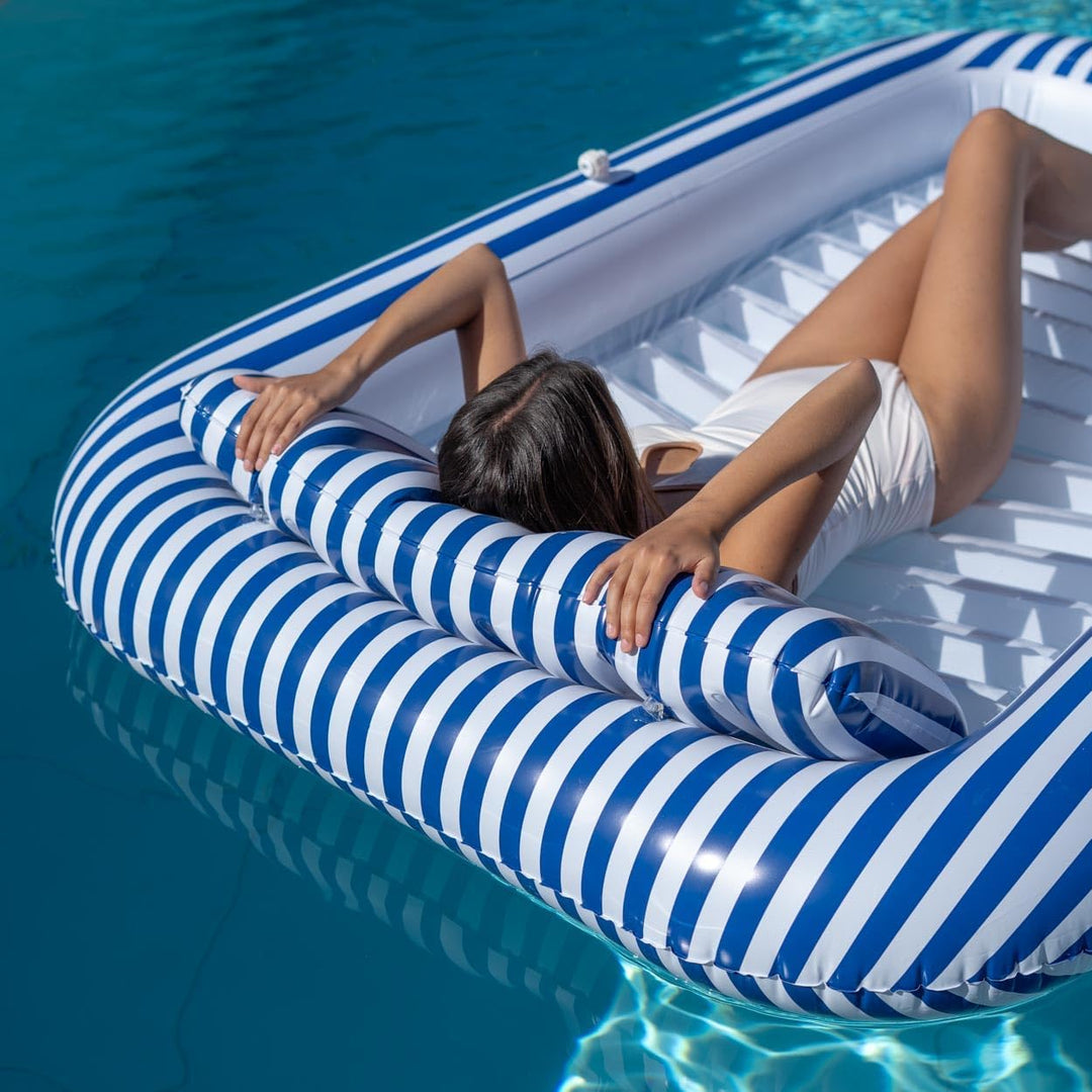 Flamingueo Luftmatratze Pool - Tanning Pool mit Spinkler - Getränkehalter Inklusive - Strapazierfähi