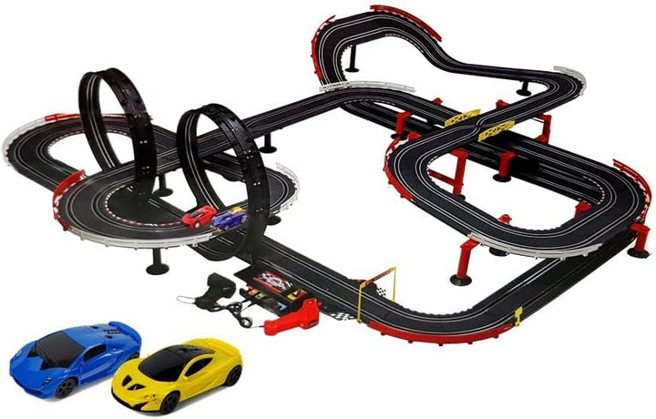 BSD Gigant Spielzeug Rennbahn Riesenrennbahn, Länge 14 Meter (1420cm), Massstab 1:43, Geschwindigkei