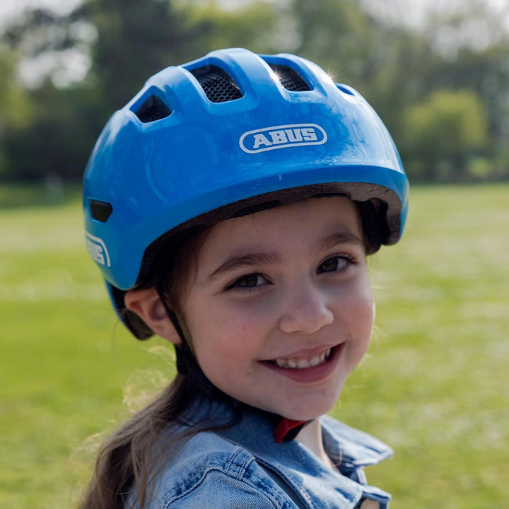 ABUS Kinderhelm Smiley 3.0 - Fahrradhelm mit tiefer Passform, kindergerechten Designs &amp; Platz für ei