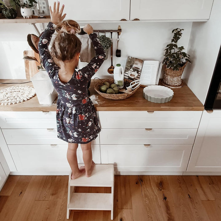 MAMOI® Kinder Tritthocker Zweistufig aus natürlichem Holz | Modernes Design Stockerl für Kinder | Si
