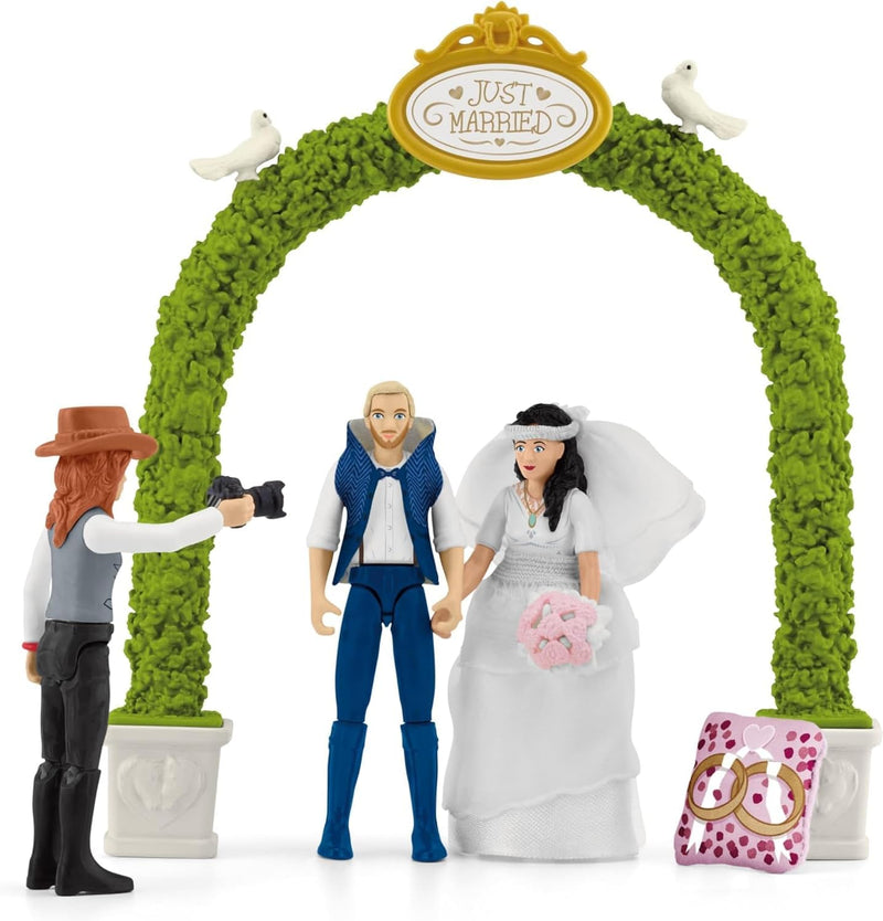 schleich 42641 Hochzeitskutsche, ab 5 Jahren, HORSE CLUB - Spielset, 106 Teile, Mehrfarbig/Meereswel