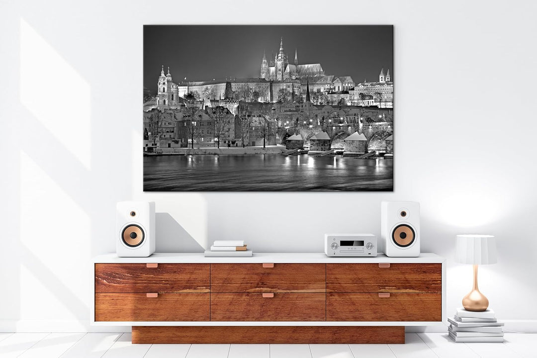 deyoli erhellendes Prag bei Nacht Format:75x50 cm Effekt: Schwarz/Weiss als Leinwandbild, Motiv fert