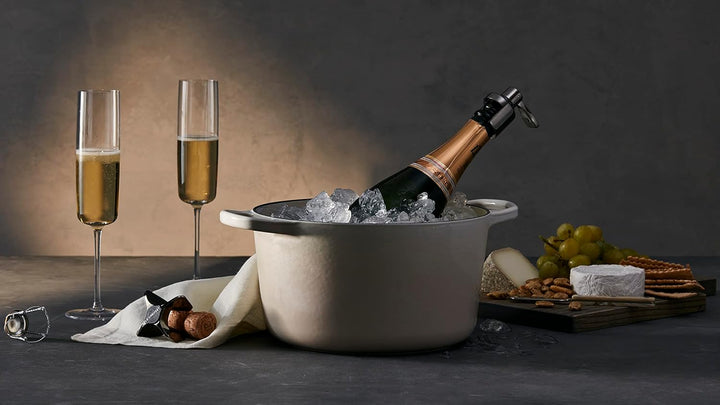 Le Creuset Sekt-Set (Champagner-Kronenversiegelung &amp; Champagnerstern), Black Nickel