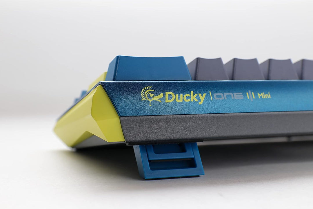 Ducky One 3 Daybreak - Mechanische Gaming Tastatur Deutsches Layout im Mini-Format (60% Keyboard) mi