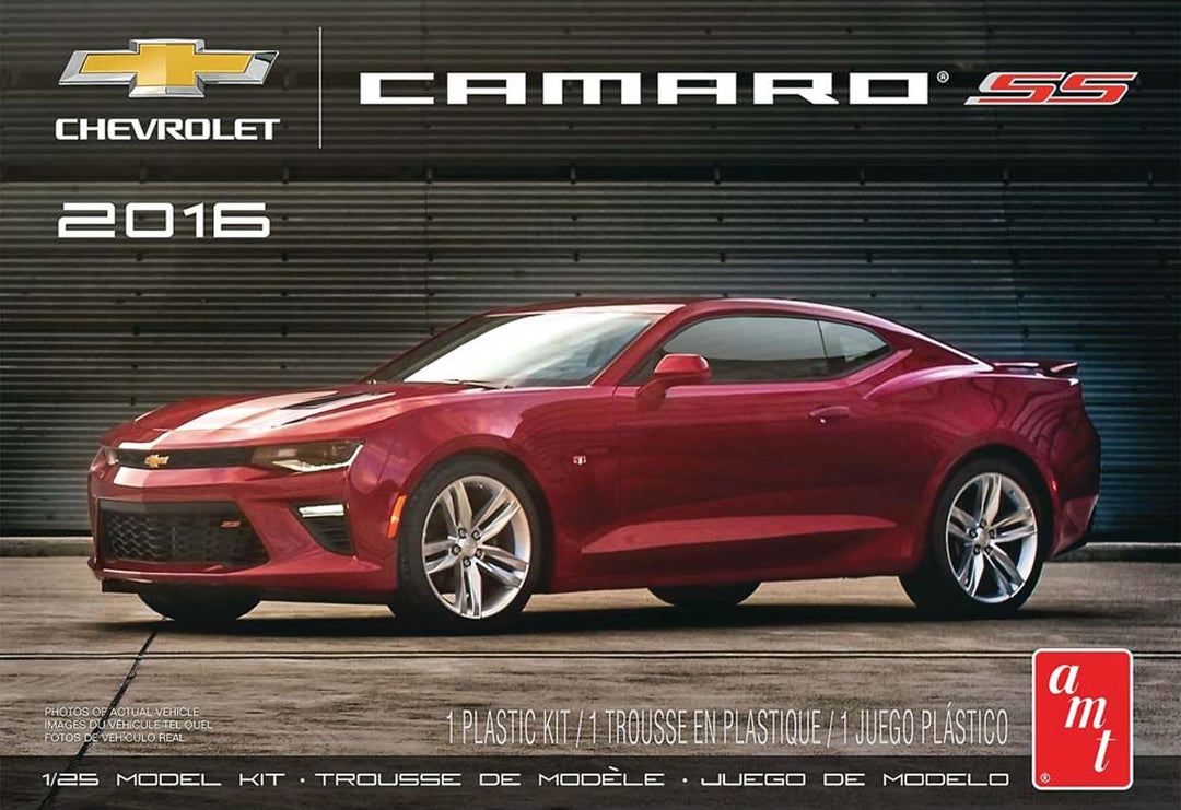 AMT amt979 1: 25 2016 Granat rot Chevy Camaro SS Modell