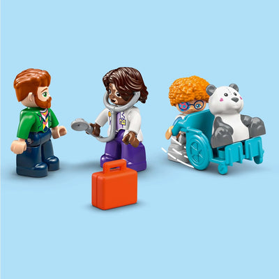 LEGO DUPLO Town Erster Arztbesuch, Bauspielzeug, Spielset zur Förderung der Feinmotorik, Geschenk fü