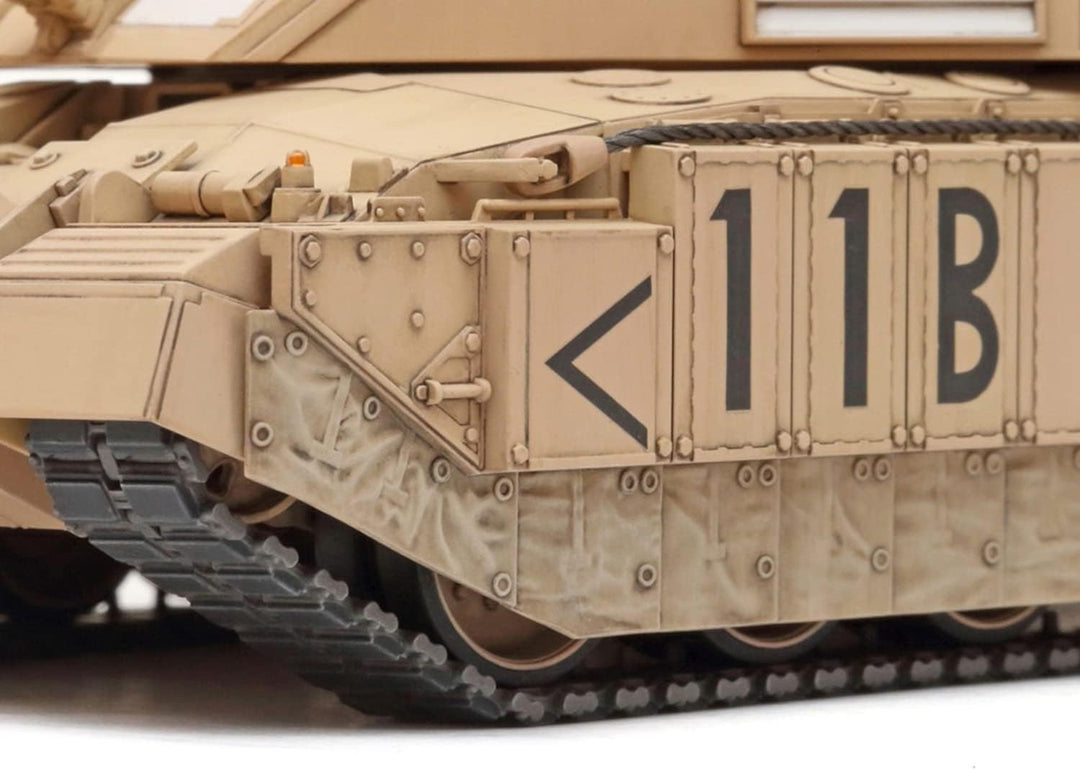 Tamiya 32601 1:48 Brit. KPz Challenger 2 (Wüste) - Modellbau, Plastik Bausatz, Hobby, Basteln, Klebe