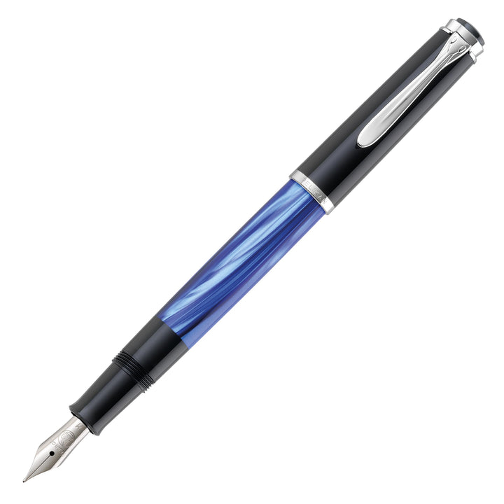 Pelikan Füllhalter Classic 205, Blau-Marmoriert, Feder EF (extra-fein), hochwertiger Kolbenfüller im