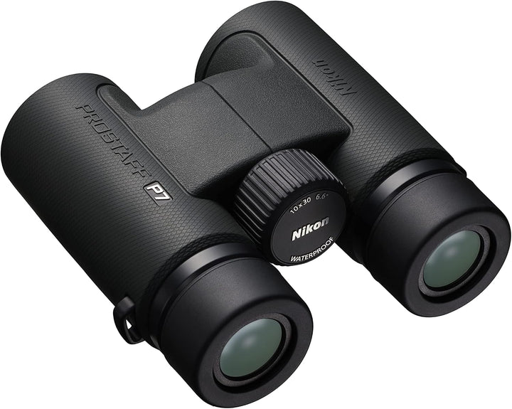 Nikon Prostaff P7 10x30 Fernglas, wasserdicht, beschlagfrei, gummierte Aussenseite, kompaktes Ferngl