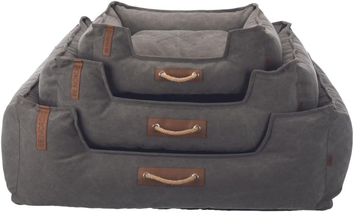 TRIXIE Hundebett BE Nordic Föhr 60x50 cm in dunkelgrau – eckiger Hundekorb für kleine & grosse Hunde