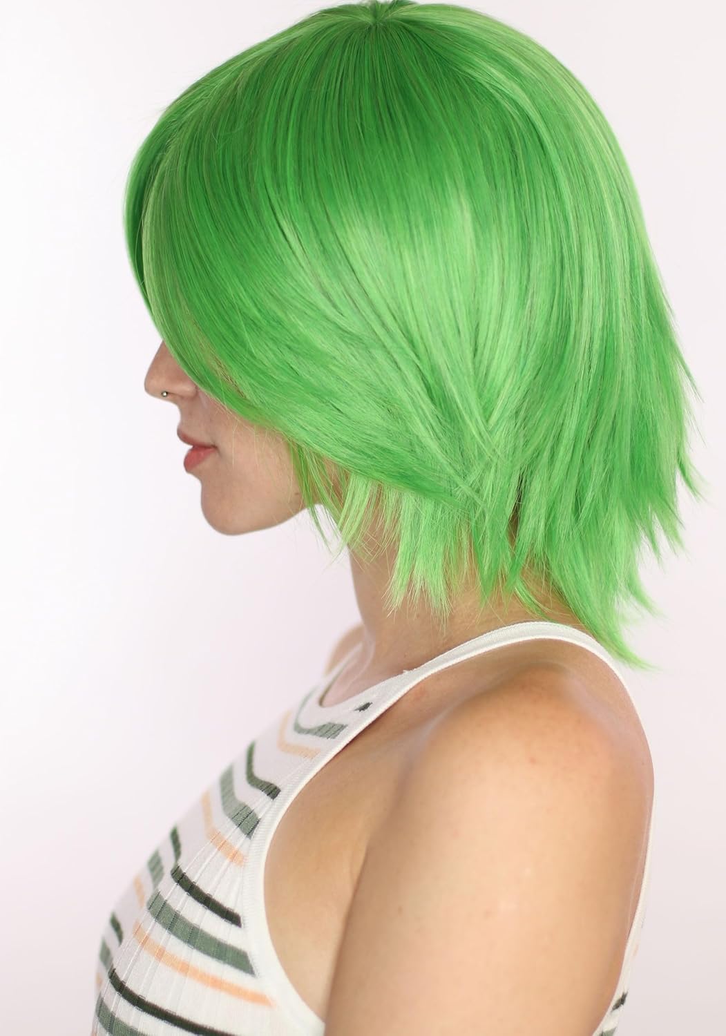 Prettyland grün Mittel-lange kurze Perücke mit Pony Gestuft fransig Damen & Herren perücke green Wig