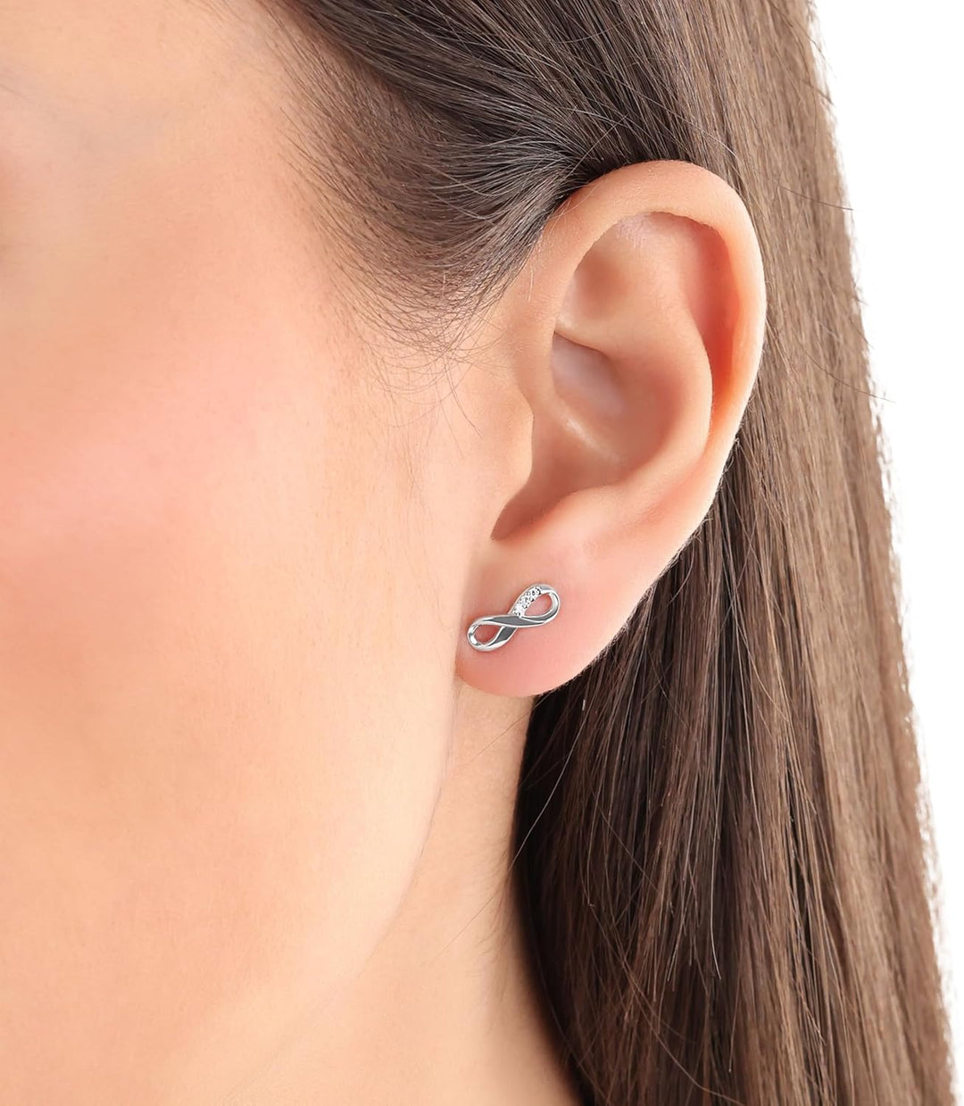 s.Oliver Ohrstecker Edelstahl Damen Ohrschmuck, Kommt in Schmuck Geschenk Box Zeichen, Formen & Symb