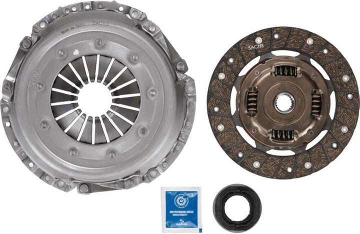 SACHS Kupplungssatz 3000 840 301, OE-Qualität, Kupplungssatz-Austausch beim Auto