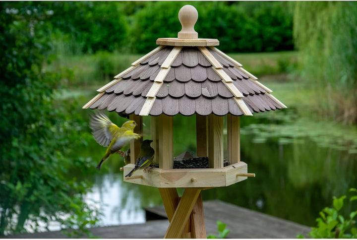 dobar® 44136e Grosse Vogelvilla - Vogelfutterhaus aus Massivholz - Vogelhaus für Ständermontage - Fu