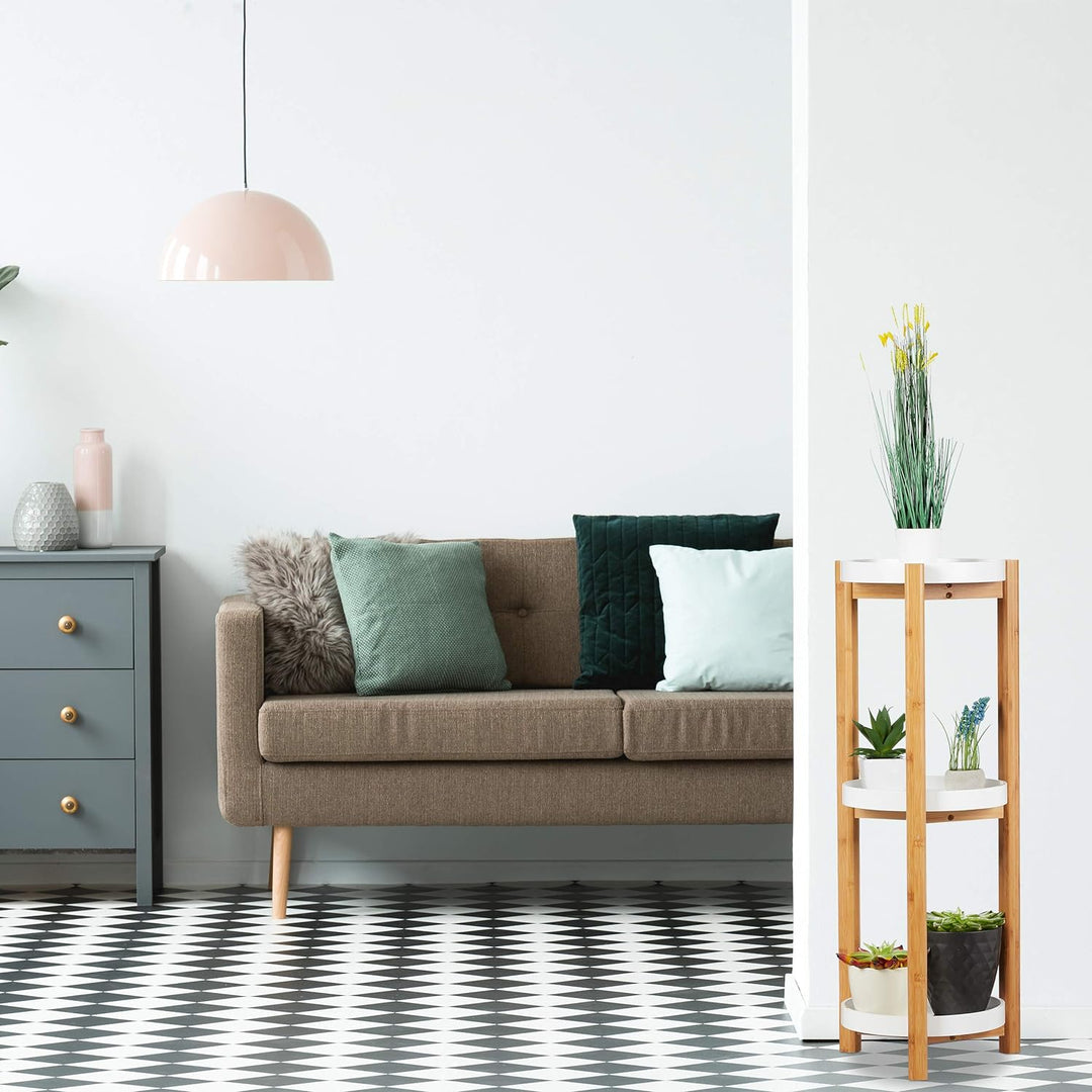 Relaxdays Blumenregal, 3 Etagen, Bambus & MDF, rund, moderner Pflanzenständer für innen, HxD: 79 x 3