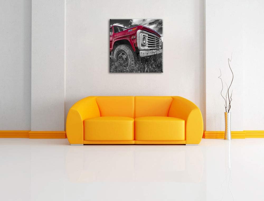 Pixxprint Truck in USA auf Blumenwiese 70x70cm Leinwandbild Wandbild Kunstdruck, 70x70