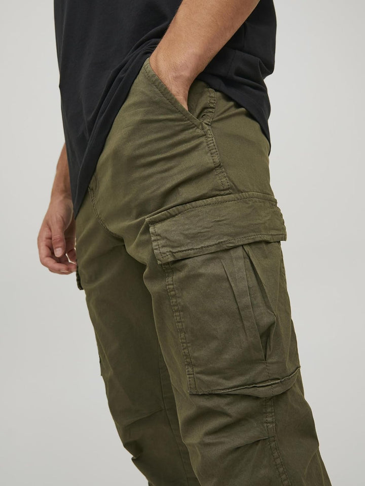 JACK & JONES Male Cargo-Hose Carrot fit Cargo-Hose 30W / 34L Olivennacht, 30W / 34L Olivennacht