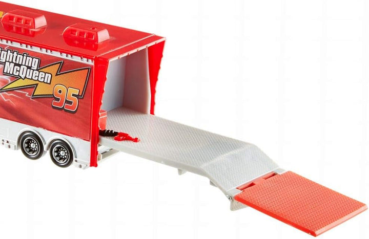 Disney Cars Mack Hauler Truck - mit Laderampe - Frachtraum für Lightning McQueen