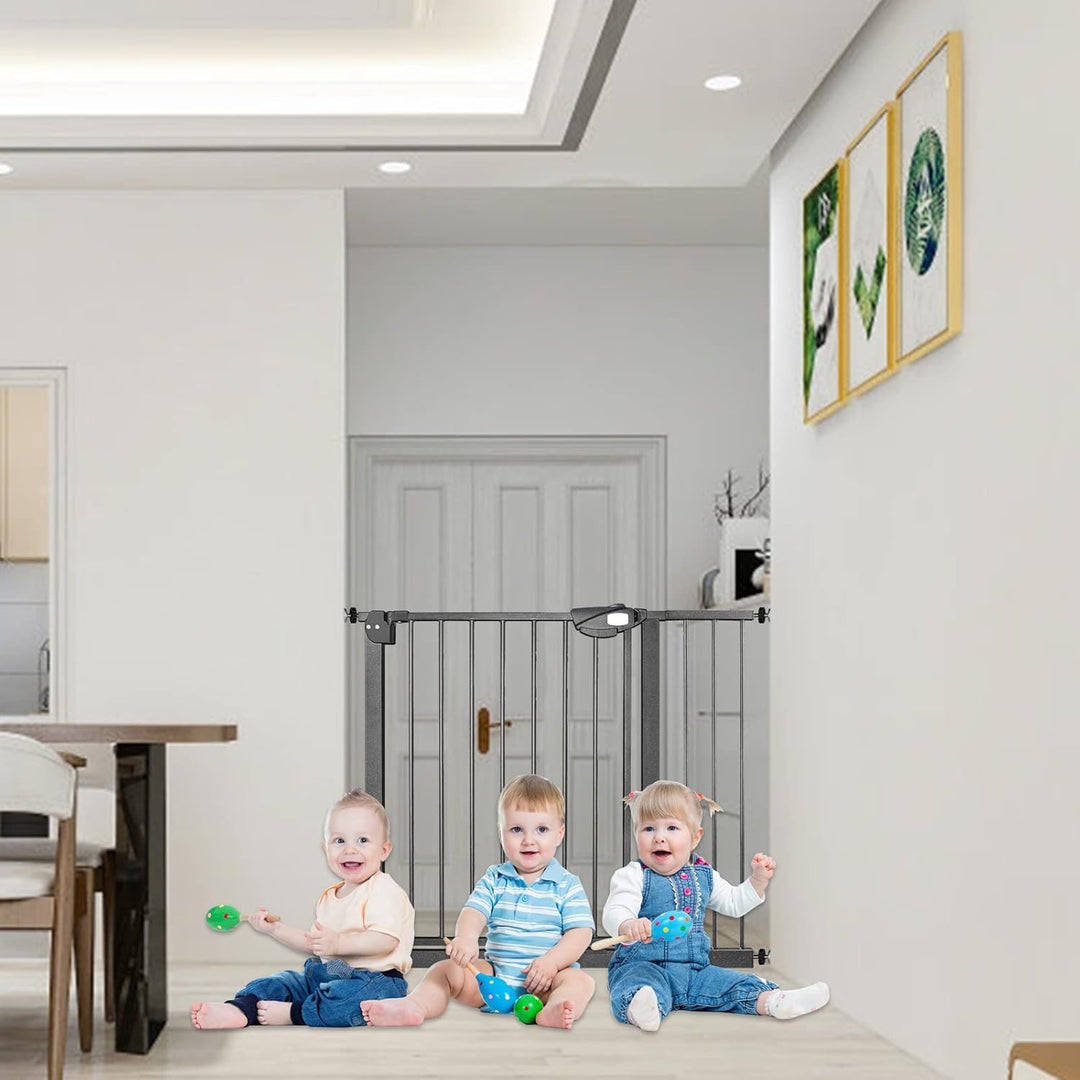 XMTECH Türschutzgitter Ohne Bohren Treppengitter für Kinder 105-115cm breit，Auto-Close Baby Türgitte