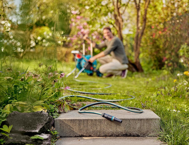 Gardena EcoLine Schlauch 1/2 Zoll, 20 m ohne Systemteile: Nachhaltiger Gartenschlauch aus recyceltem