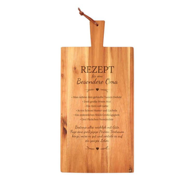 Casa Vivente Grosses Schneidebrett mit Griff und Lederband, Gravur Rezept Oma, Geschenkidee zum Mutt