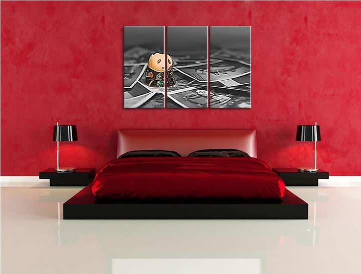 kleine süsse Pandafigur zwischen Fotografien schwarz/weiss Deluxe 3-Teiler Leinwandbild 120x80 Bild