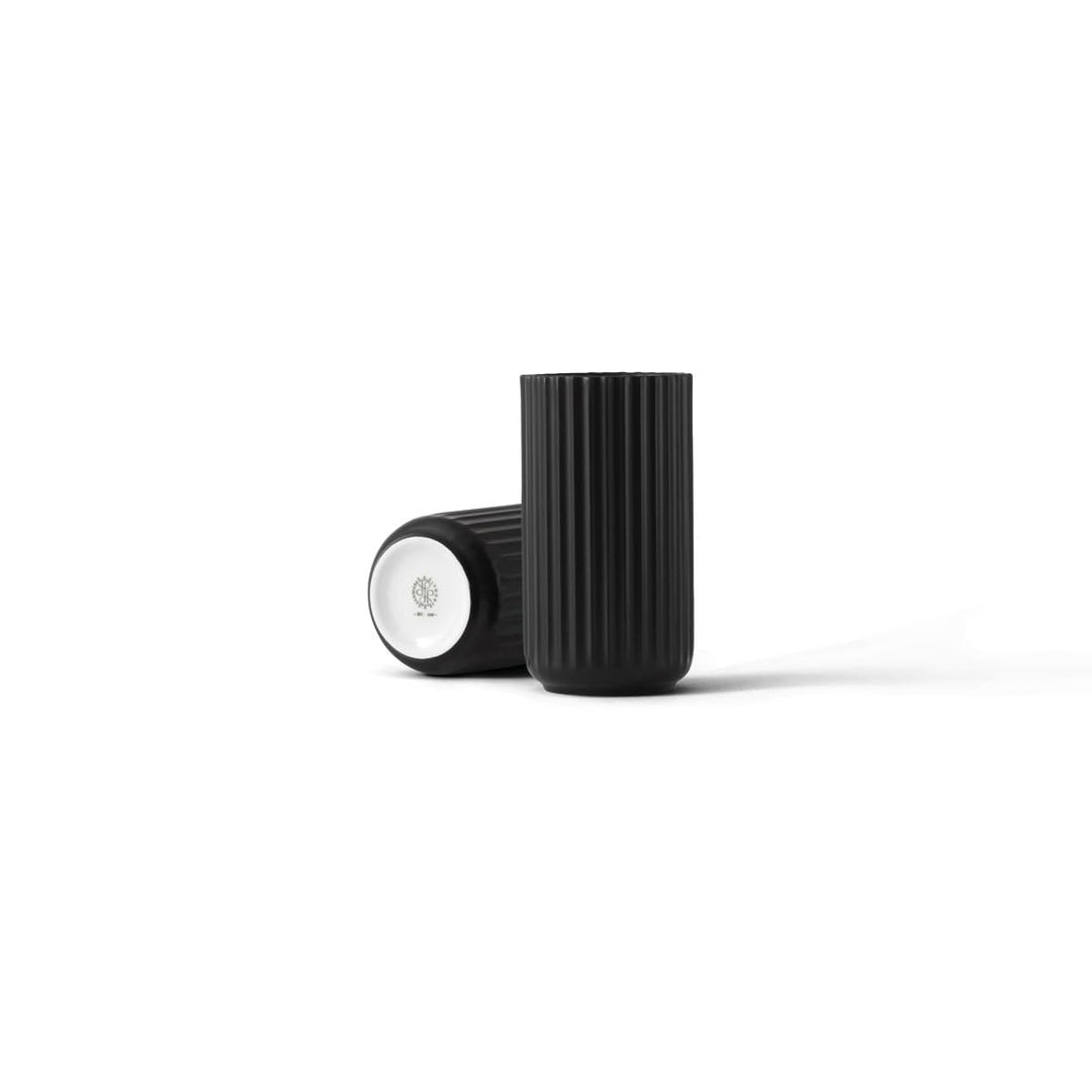 Lyngby Porcelæn Vase H15.5 cm Lyngby Designklassiker Zeitloses Design, schwarz H15,5 cm Schwarz, H15